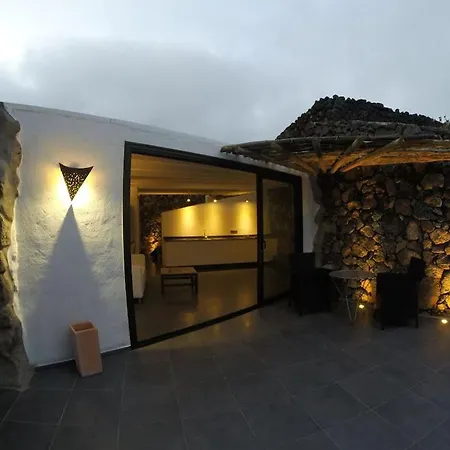 Вилла La Bodeguita House *